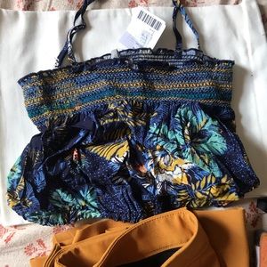 UO Blue Tropical tank